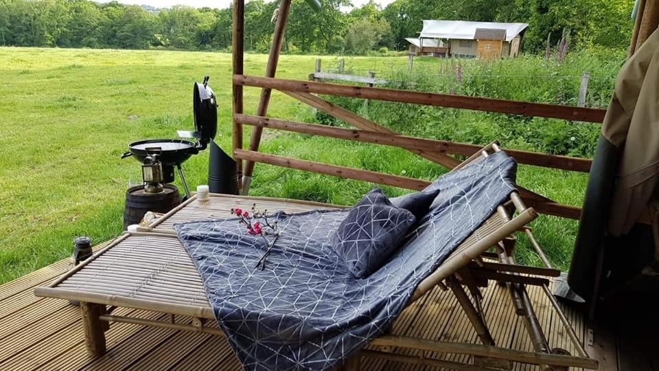 Glamping Des 2 Marguerites Ξενοδοχείο Bazoches-au-Houlme Εξωτερικό φωτογραφία
